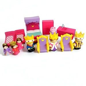 🪴5/$25🪴Playgo Royal Castle Playset (Figures & Furniture)
